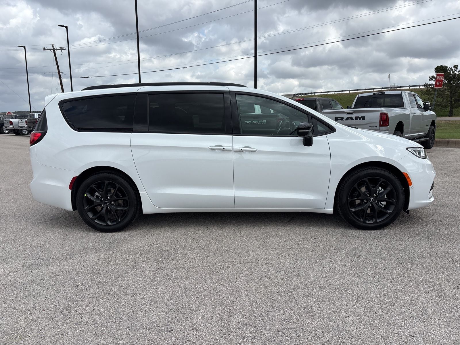 2026 Chrysler Pacifica PACIFICA LIMITED