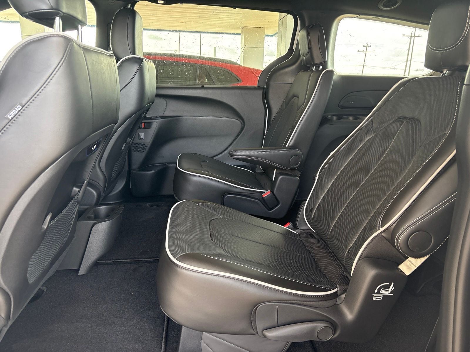 2027 Chrysler Pacifica PACIFICA LIMITED