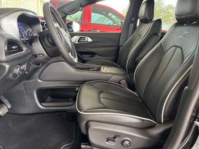 2026 Chrysler Pacifica PACIFICA LIMITED