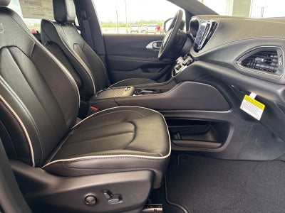 2026 Chrysler Pacifica PACIFICA LIMITED