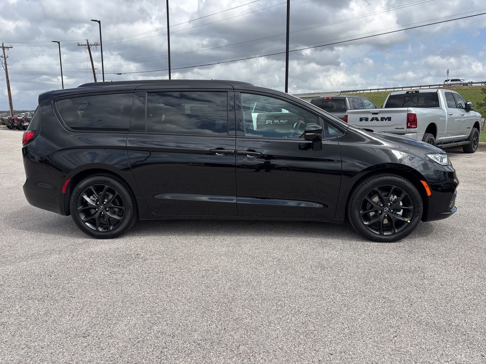 2026 Chrysler Pacifica PACIFICA LIMITED