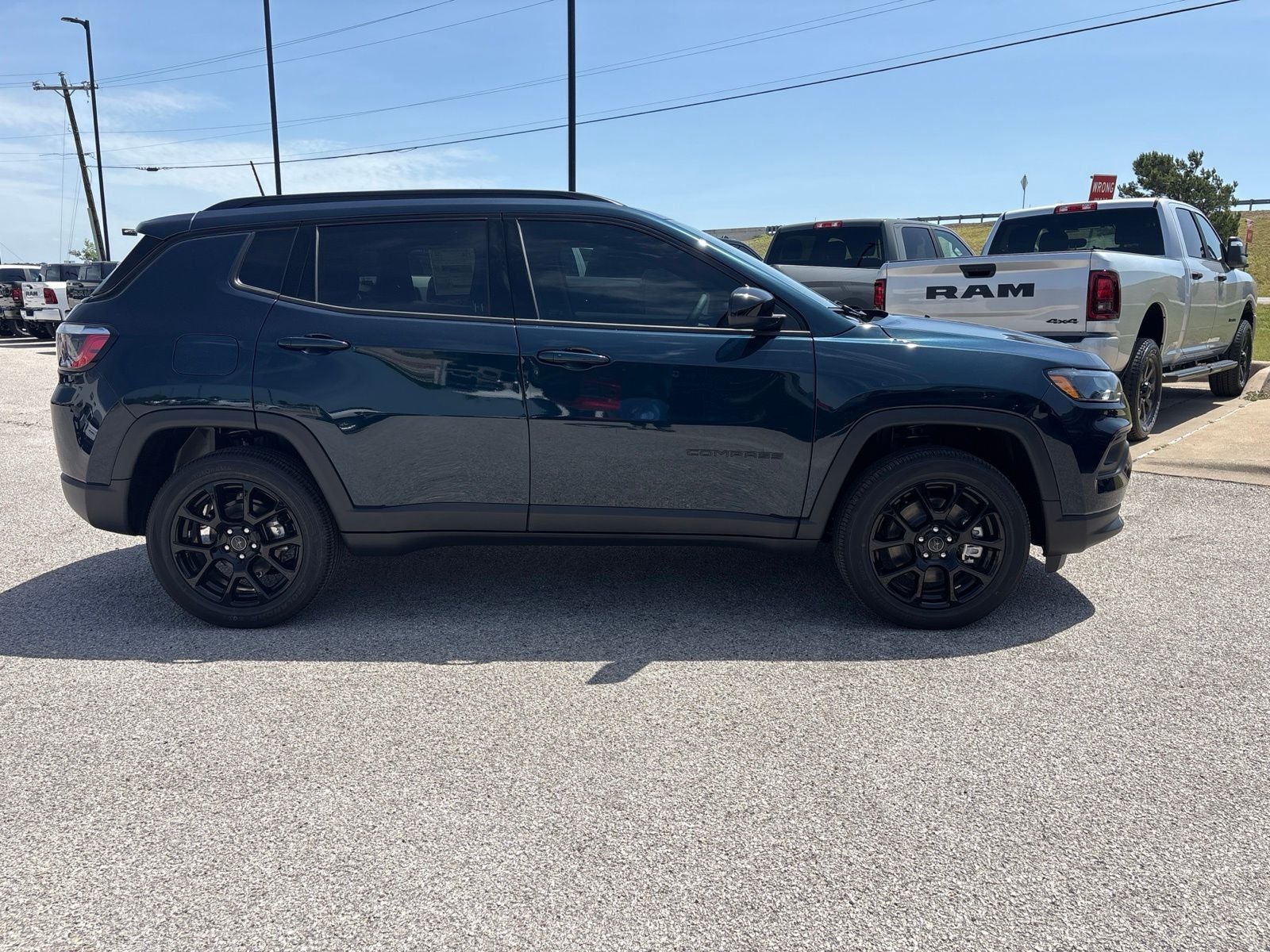 2026 Jeep Compass COMPASS LATITUDE ALTITUDE 4X4