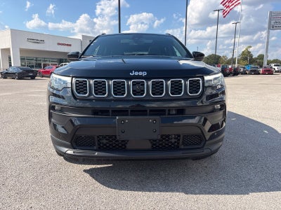 2024 Jeep Compass Latitude Lux FWD