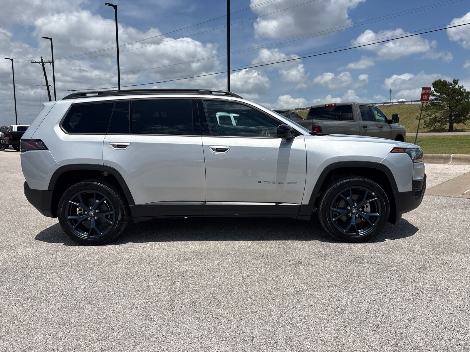 2026 Jeep Cherokee CHEROKEE 85TH ANNIVERSARY EDITION 4X4