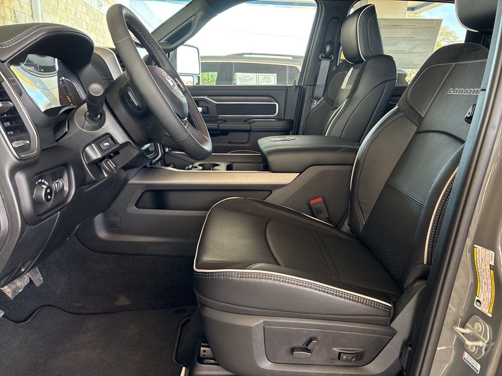 2026 RAM Ram 2500 RAM 2500 LARAMIE MEGA CAB 4X4 6'4' BOX