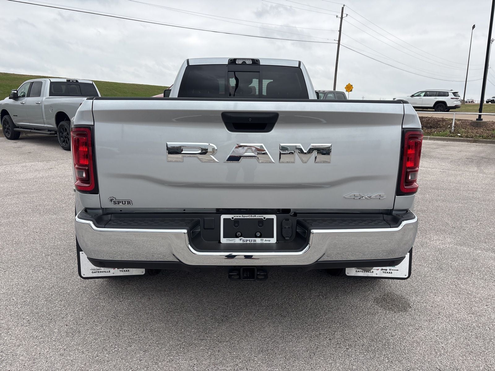 2026 RAM Ram 3500 RAM 3500 TRADESMAN CREW CAB 4X4 8' BOX
