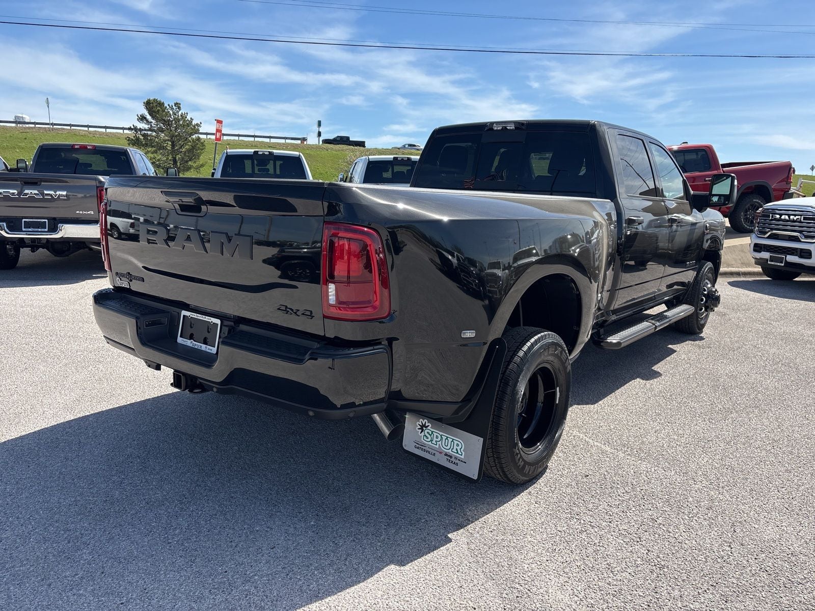 2026 RAM Ram 3500 RAM 3500 LONE STAR CREW CAB 4X4 8' BOX