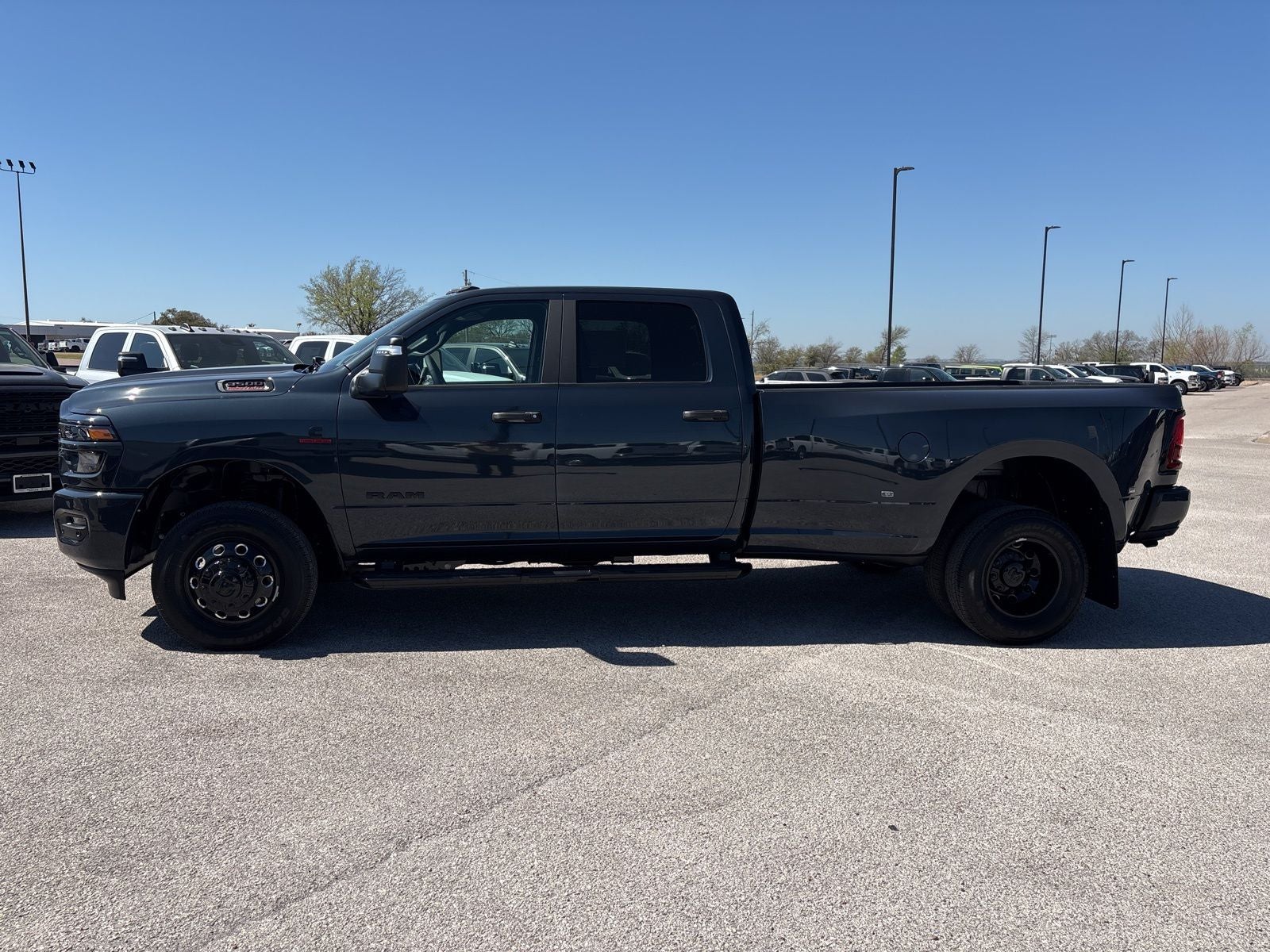 2026 RAM Ram 3500 RAM 3500 LONE STAR CREW CAB 4X4 8' BOX
