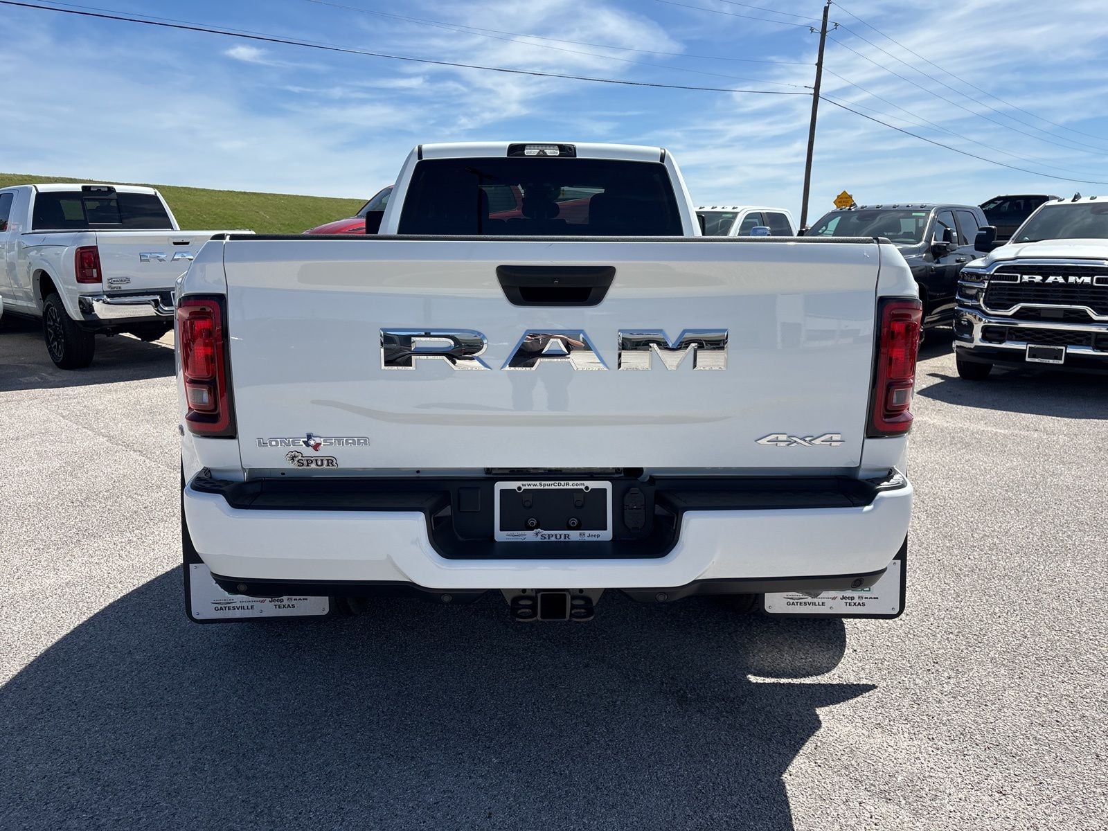 2026 RAM Ram 3500 RAM 3500 LONE STAR CREW CAB 4X4 8' BOX