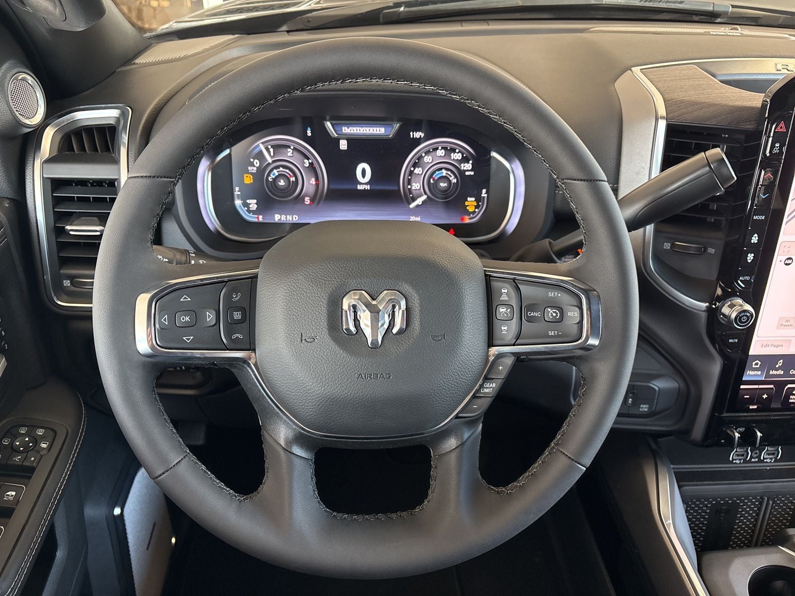 2026 RAM Ram 3500 RAM 3500 LARAMIE CREW CAB 4X4 8' BOX