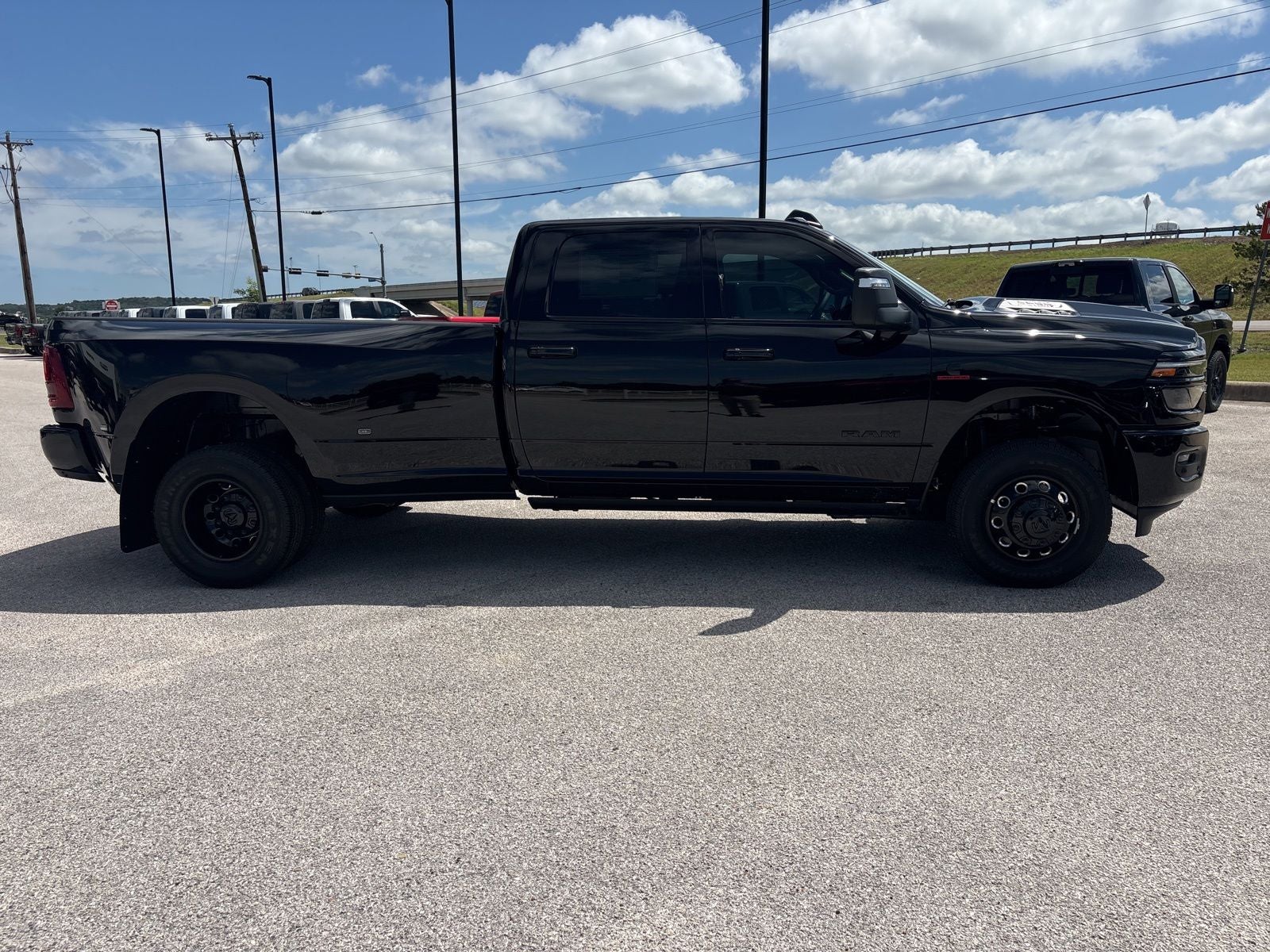 2026 RAM Ram 3500 RAM 3500 LARAMIE CREW CAB 4X4 8' BOX