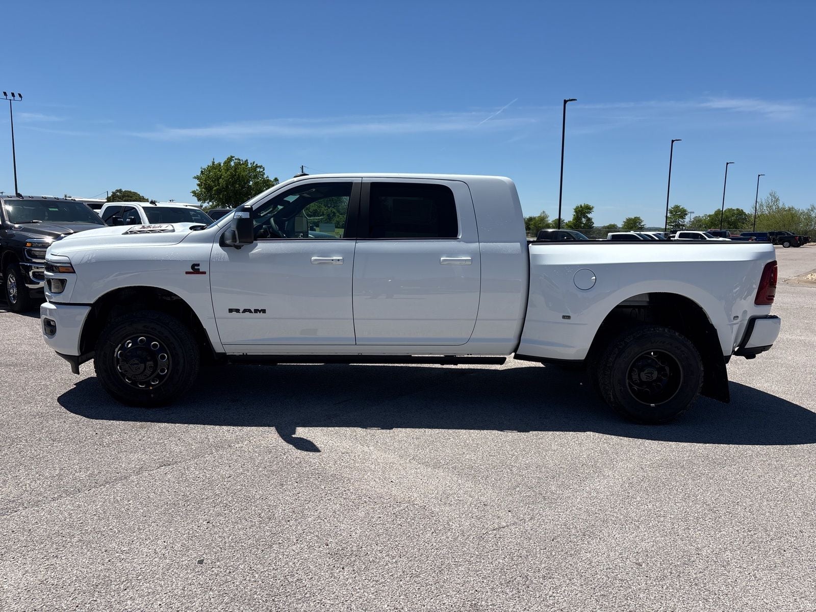2026 RAM Ram 3500 RAM 3500 LARAMIE MEGA CAB 4X4 6'4' BOX