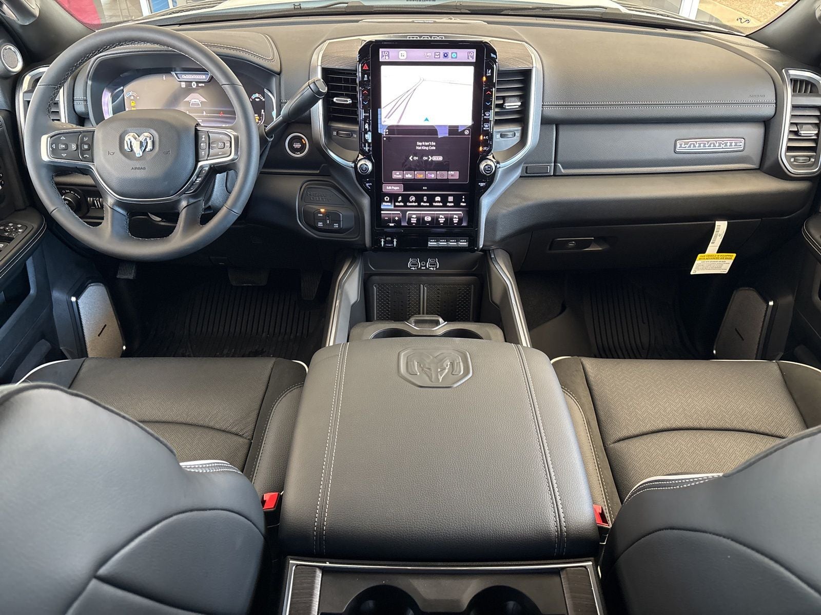 2026 RAM Ram 3500 RAM 3500 LARAMIE MEGA CAB 4X4 6'4' BOX