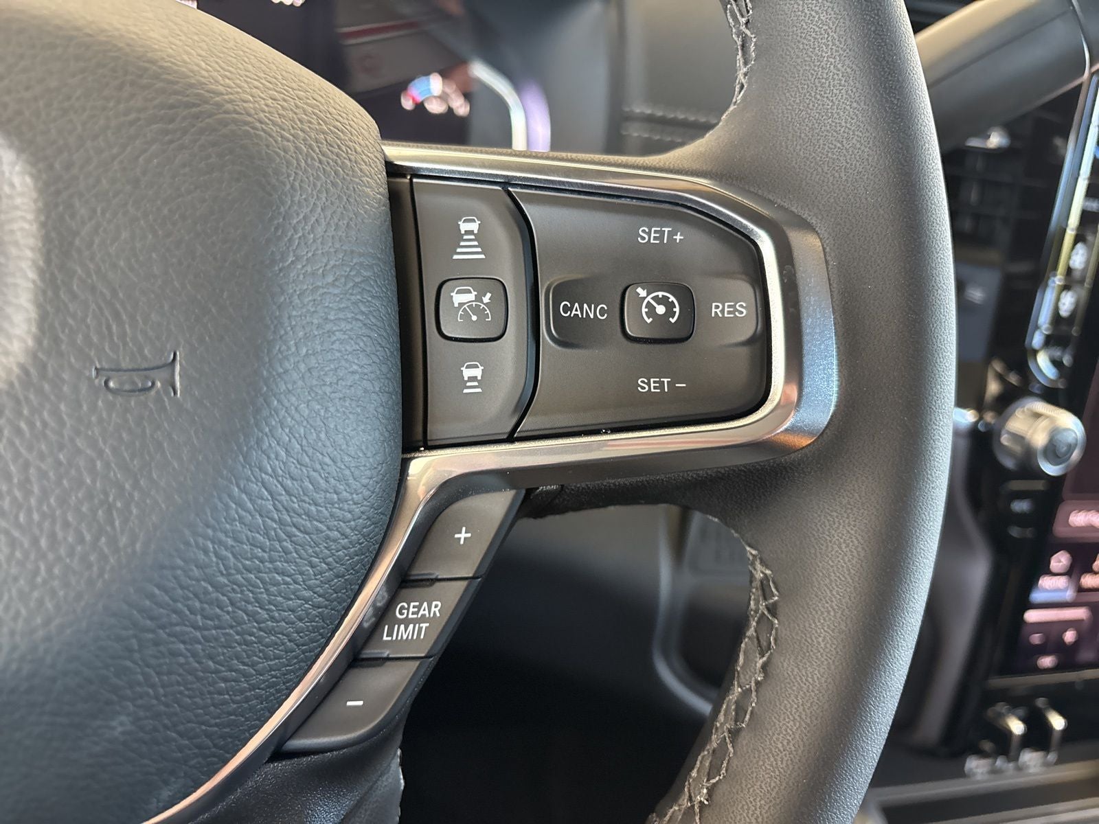 2026 RAM Ram 3500 RAM 3500 LARAMIE MEGA CAB 4X4 6'4' BOX