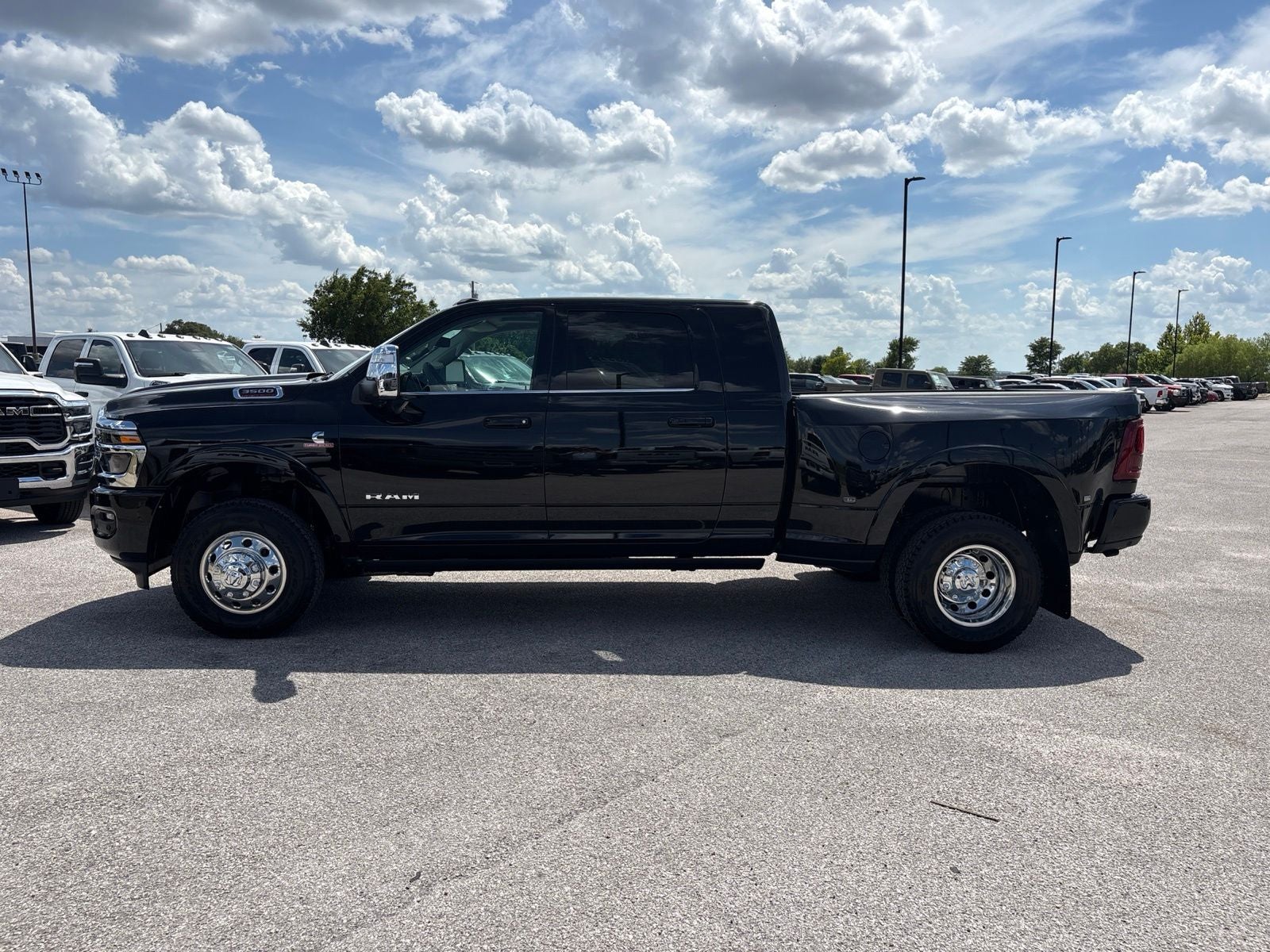 2026 RAM Ram 3500 RAM 3500 LIMITED LONGHORN MEGA CAB 4X4 6'4' BOX