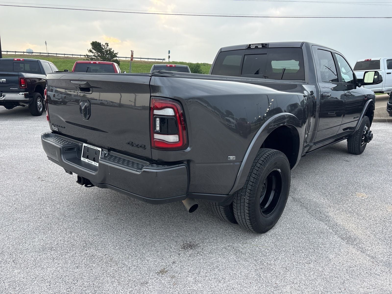 2022 RAM Ram 3500 Limited Crew Cab 4x4 8' Box