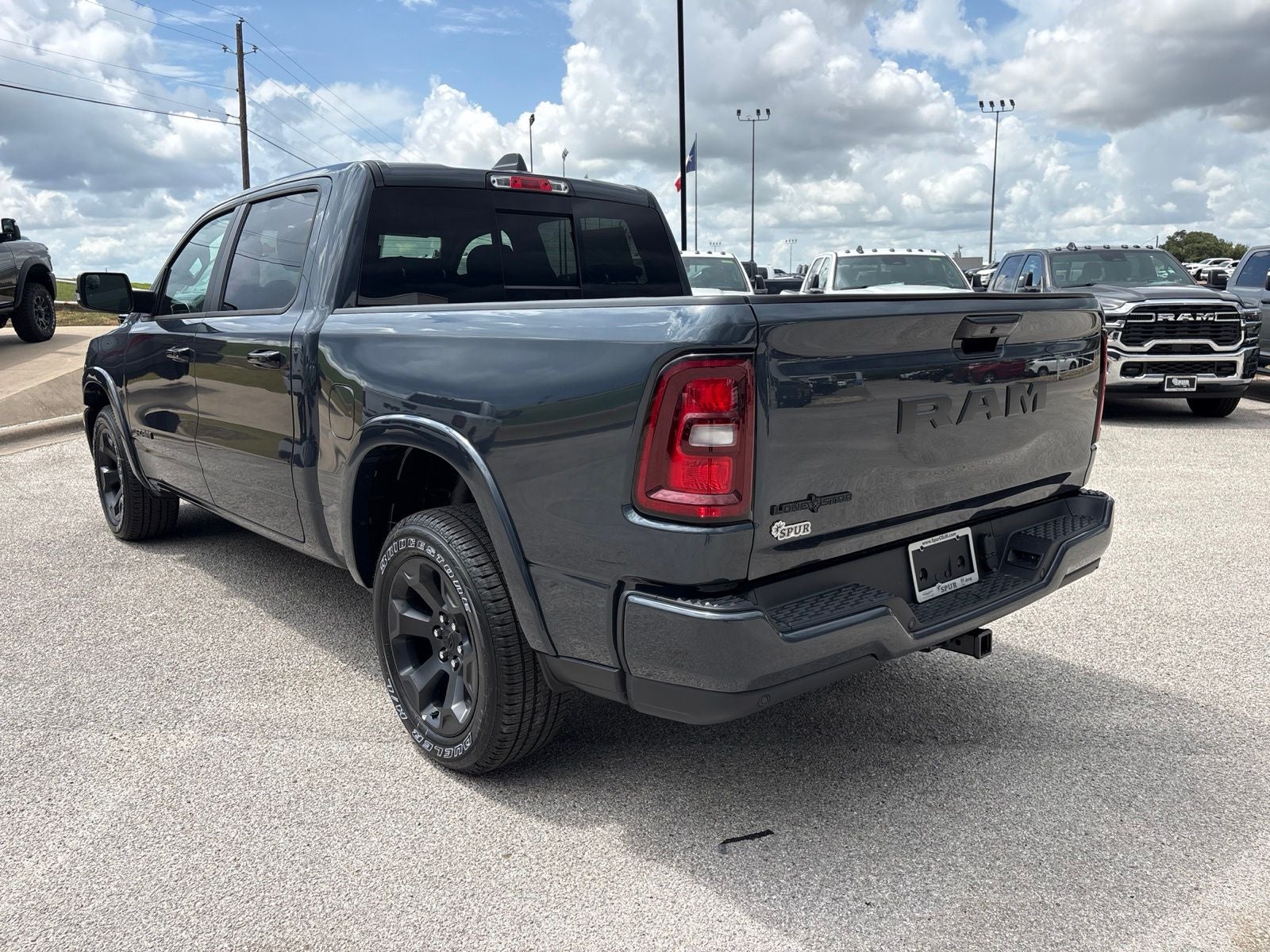 2026 RAM Ram 1500 RAM 1500 LONE STAR CREW CAB 4X2 5'7' BOX