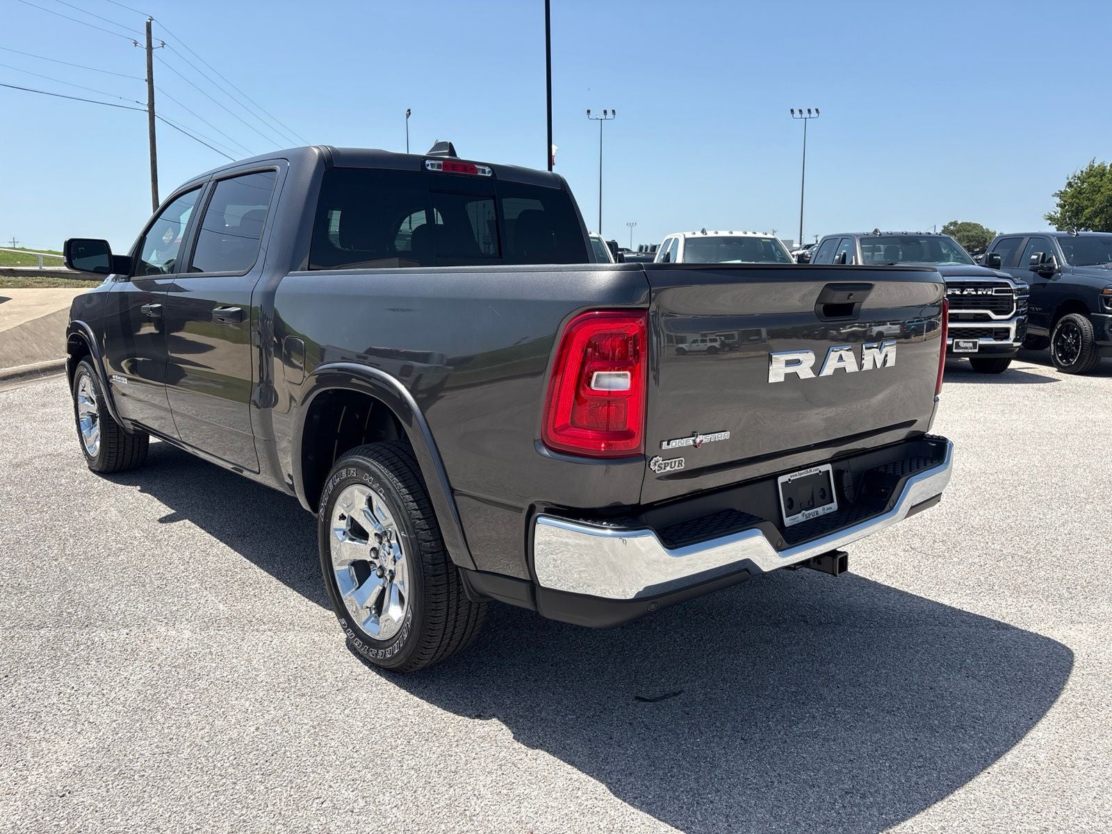 2026 RAM Ram 1500 RAM 1500 LONE STAR CREW CAB 4X2 5'7' BOX
