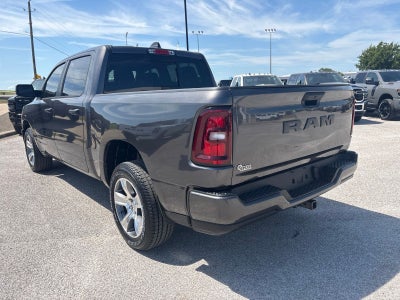 2026 RAM Ram 1500 RAM 1500 EXPRESS CREW CAB 4X2 5'7' BOX