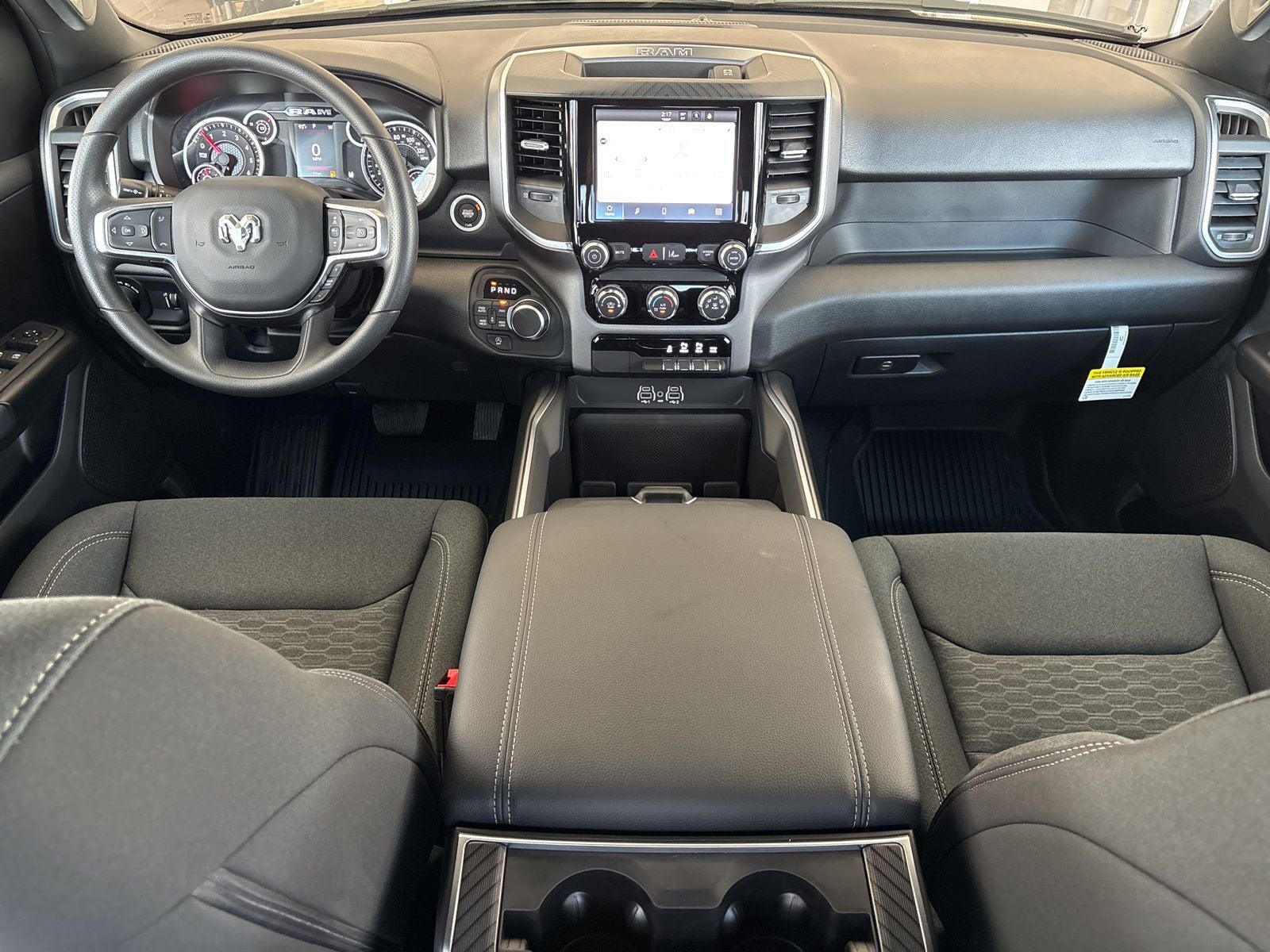 2026 RAM Ram 1500 RAM 1500 LONE STAR CREW CAB 4X4 5'7' BOX