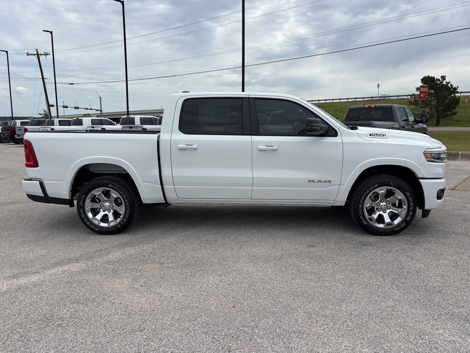 2026 RAM Ram 1500 RAM 1500 LONE STAR CREW CAB 4X4 5'7' BOX