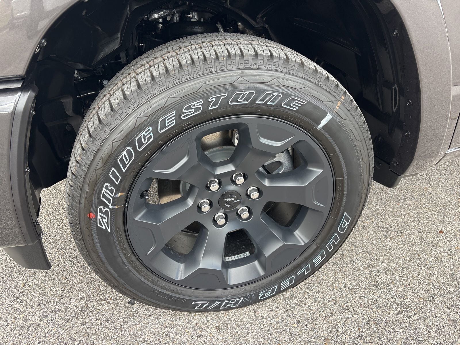 2026 RAM Ram 1500 RAM 1500 LONE STAR CREW CAB 4X4 5'7' BOX