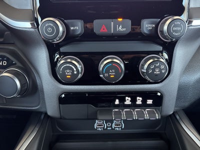 2026 RAM Ram 1500 RAM 1500 EXPRESS CREW CAB 4X4 5'7' BOX