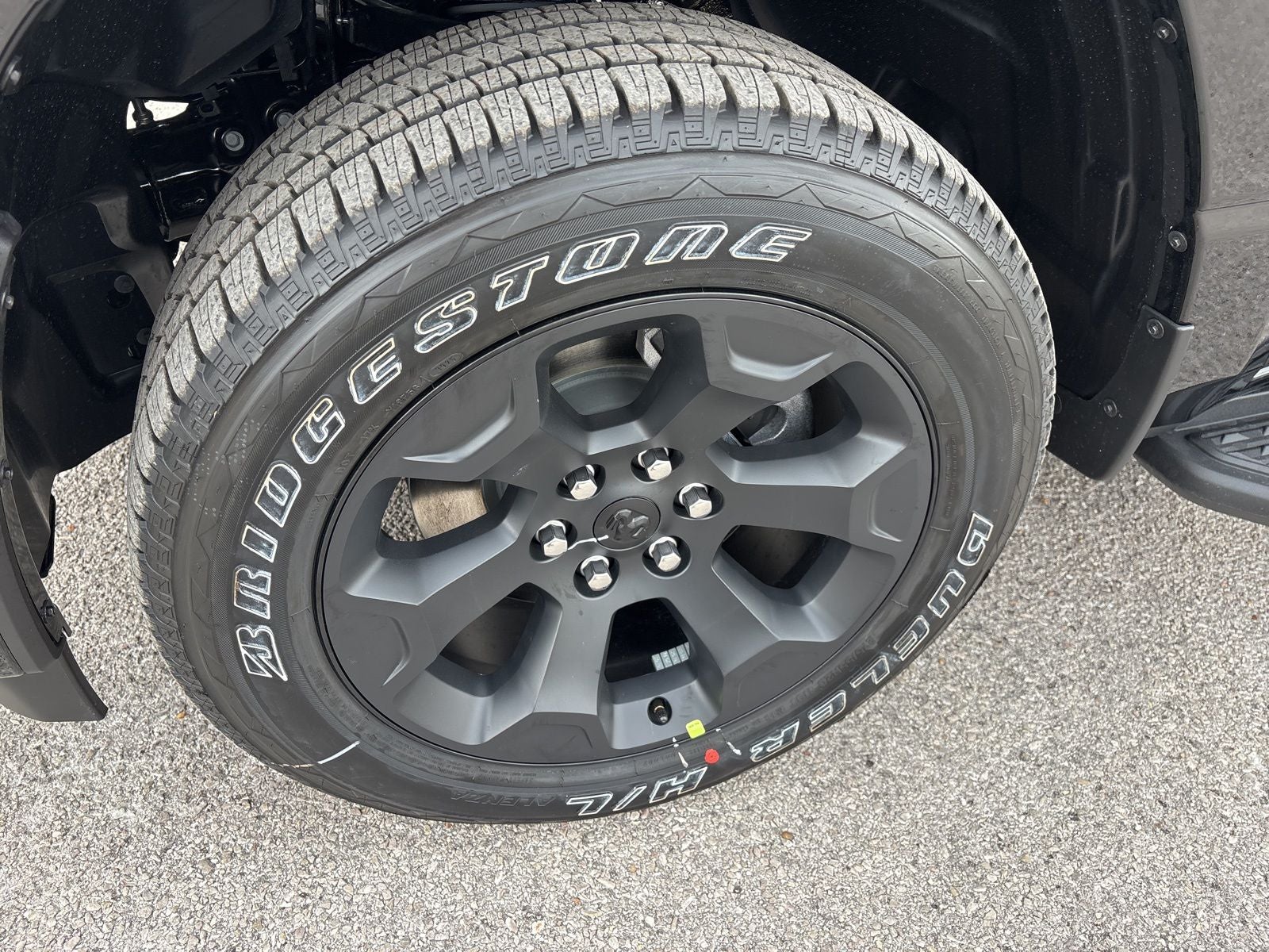 2026 RAM Ram 1500 RAM 1500 EXPRESS CREW CAB 4X4 5'7' BOX