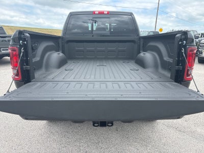 2026 RAM Ram 2500 RAM 2500 BLACK EXPRESS CREW CAB 4X4 6'4' BOX