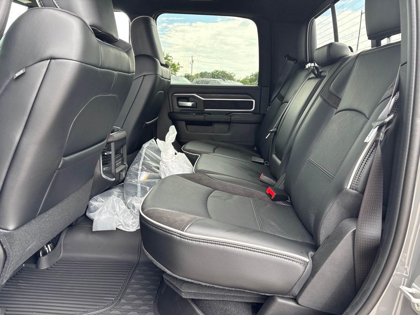 2026 RAM Ram 2500 RAM 2500 LARAMIE CREW CAB 4X4 6'4' BOX