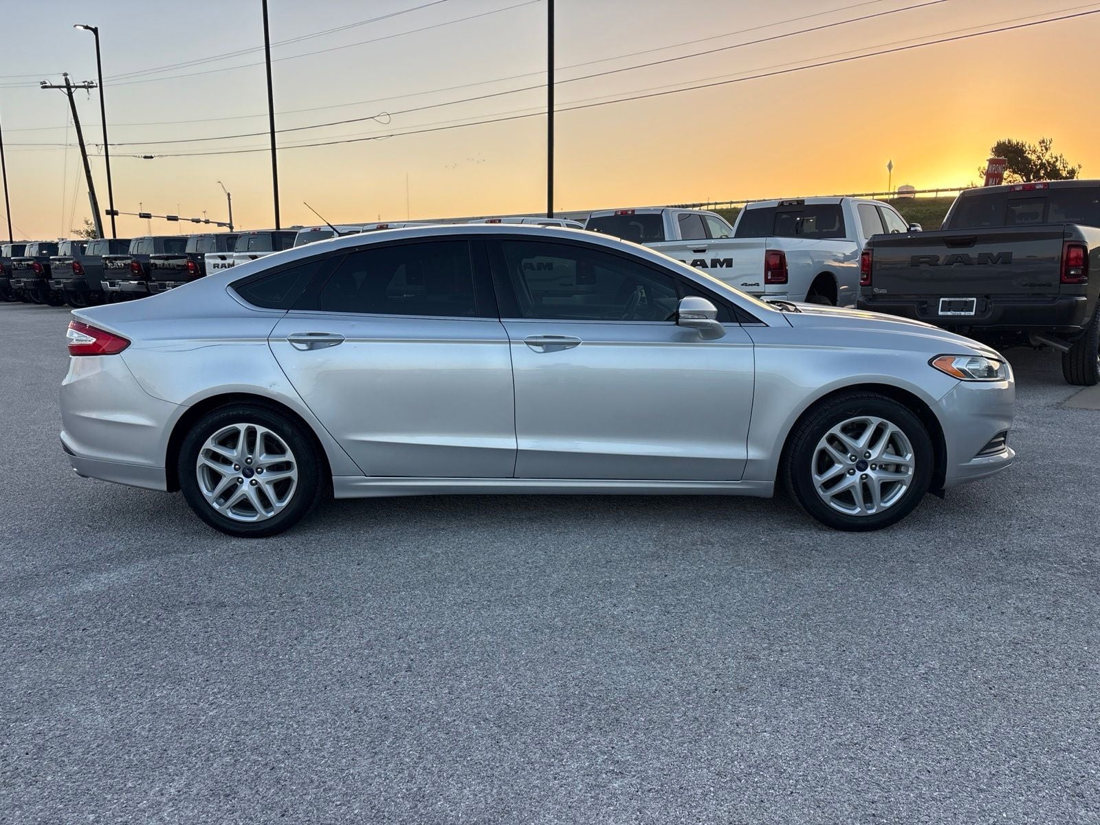 2016 Ford Fusion SE