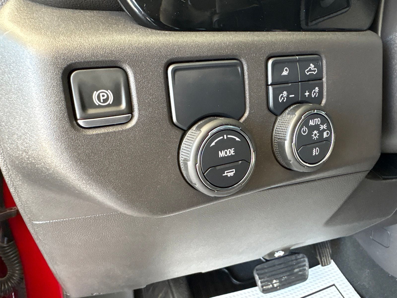 2024 Chevrolet Silverado 1500 2WD Crew Cab Short Bed LTZ