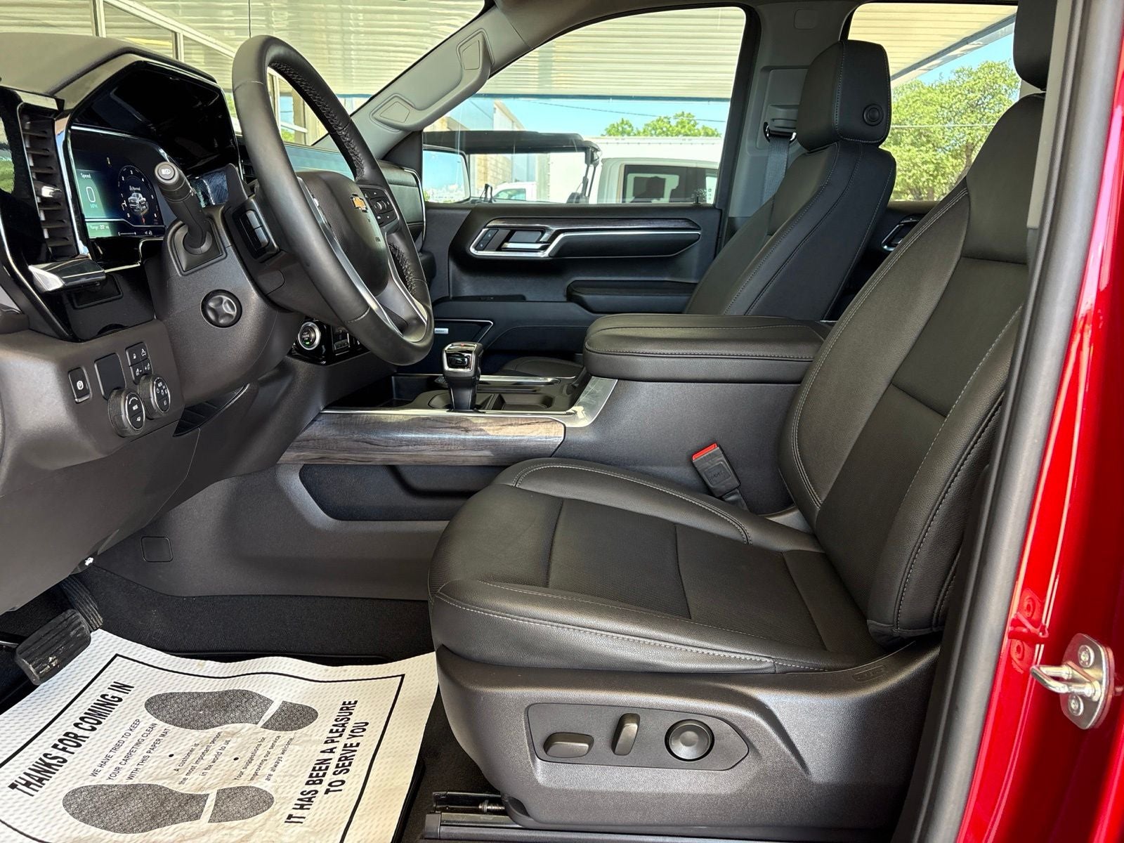 2024 Chevrolet Silverado 1500 2WD Crew Cab Short Bed LTZ