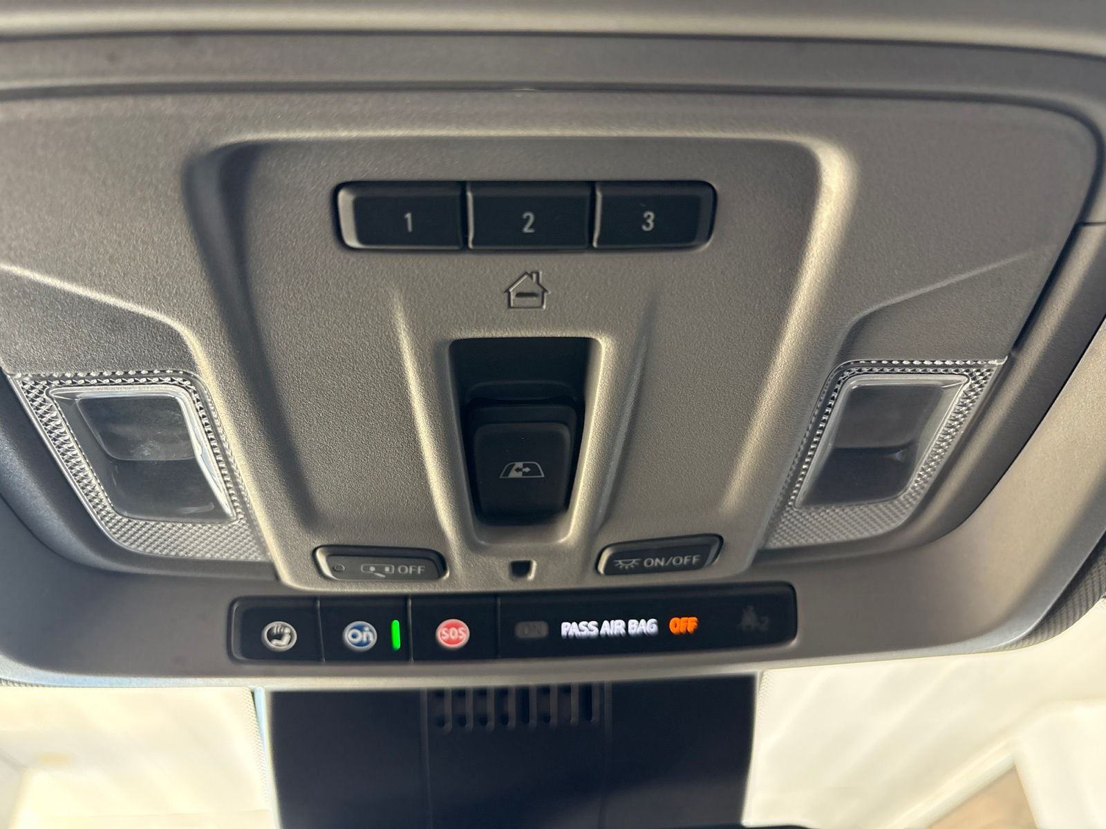 2024 Chevrolet Silverado 1500 2WD Crew Cab Short Bed LTZ