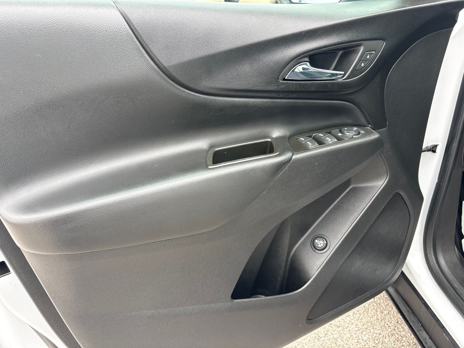 2022 Chevrolet Equinox FWD LT
