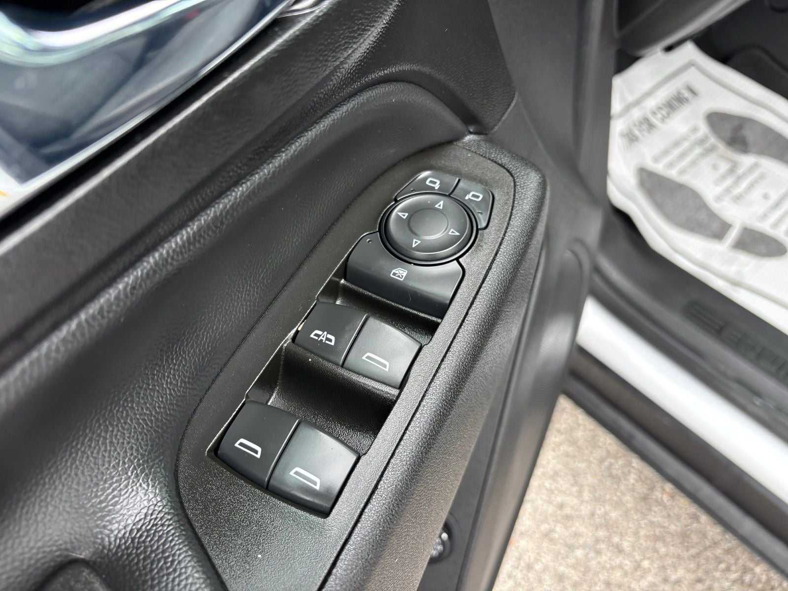 2022 Chevrolet Equinox FWD LT
