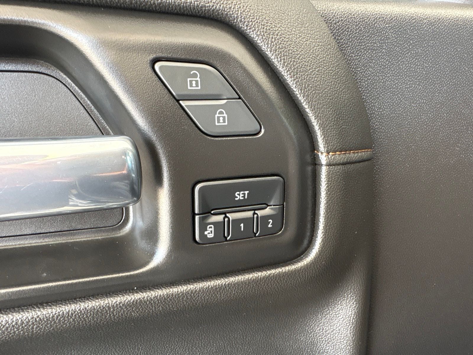 2021 GMC Sierra 1500 4WD Crew Cab Short Box AT4
