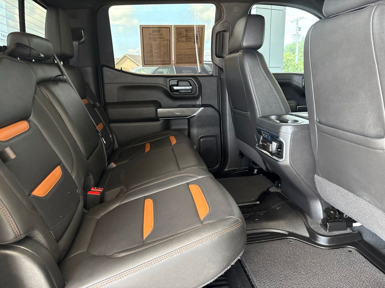 2021 GMC Sierra 1500 4WD Crew Cab Short Box AT4