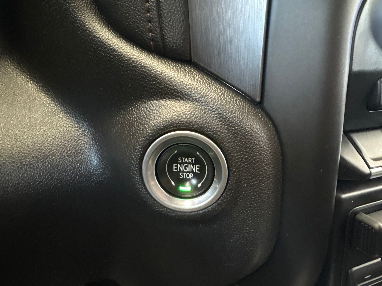 2021 GMC Sierra 1500 4WD Crew Cab Short Box AT4