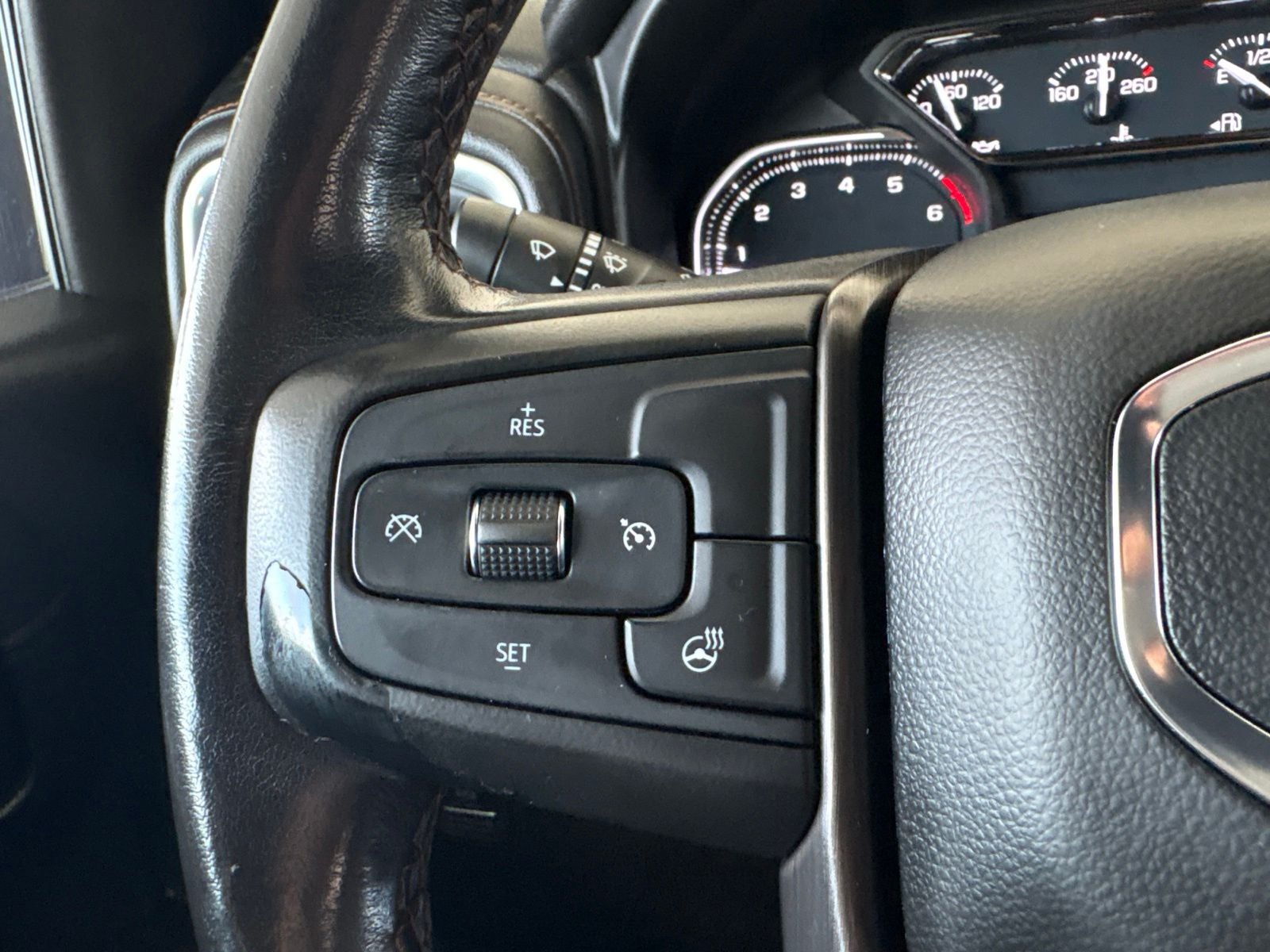 2021 GMC Sierra 1500 4WD Crew Cab Short Box AT4
