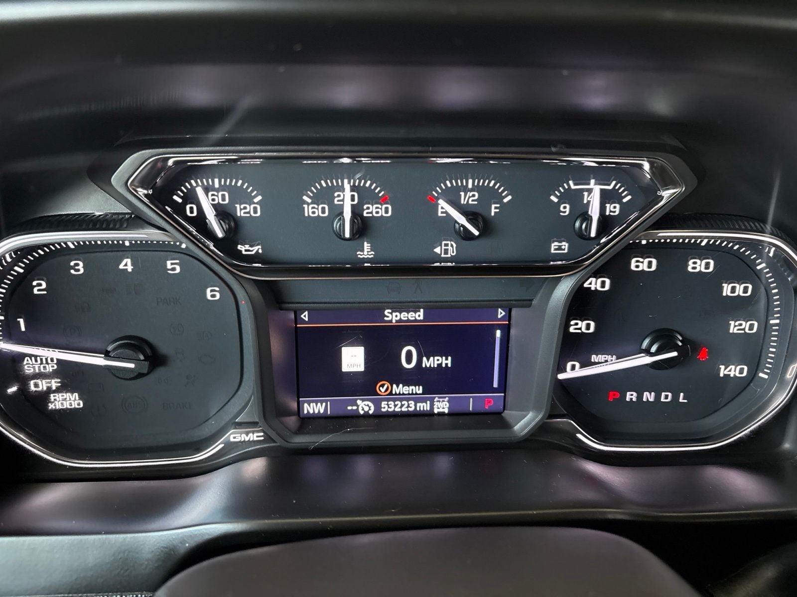 2021 GMC Sierra 1500 4WD Crew Cab Short Box AT4