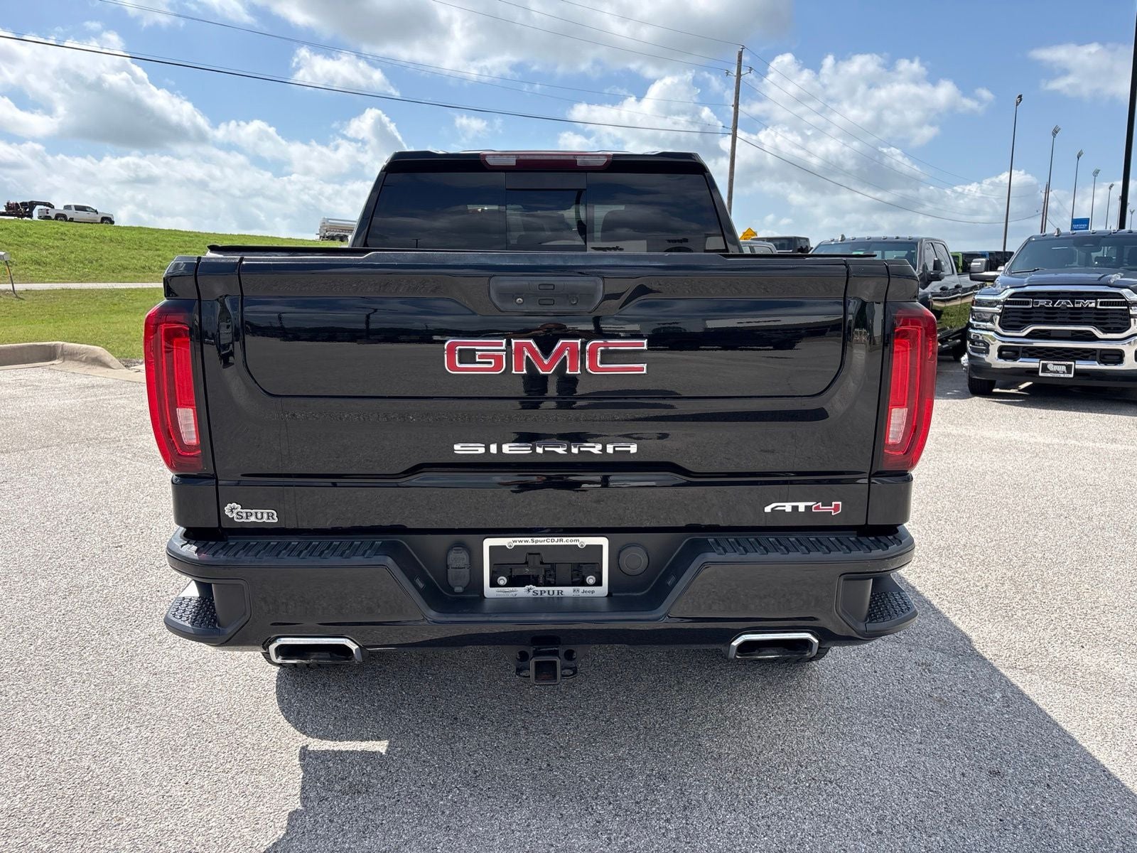 2021 GMC Sierra 1500 4WD Crew Cab Short Box AT4