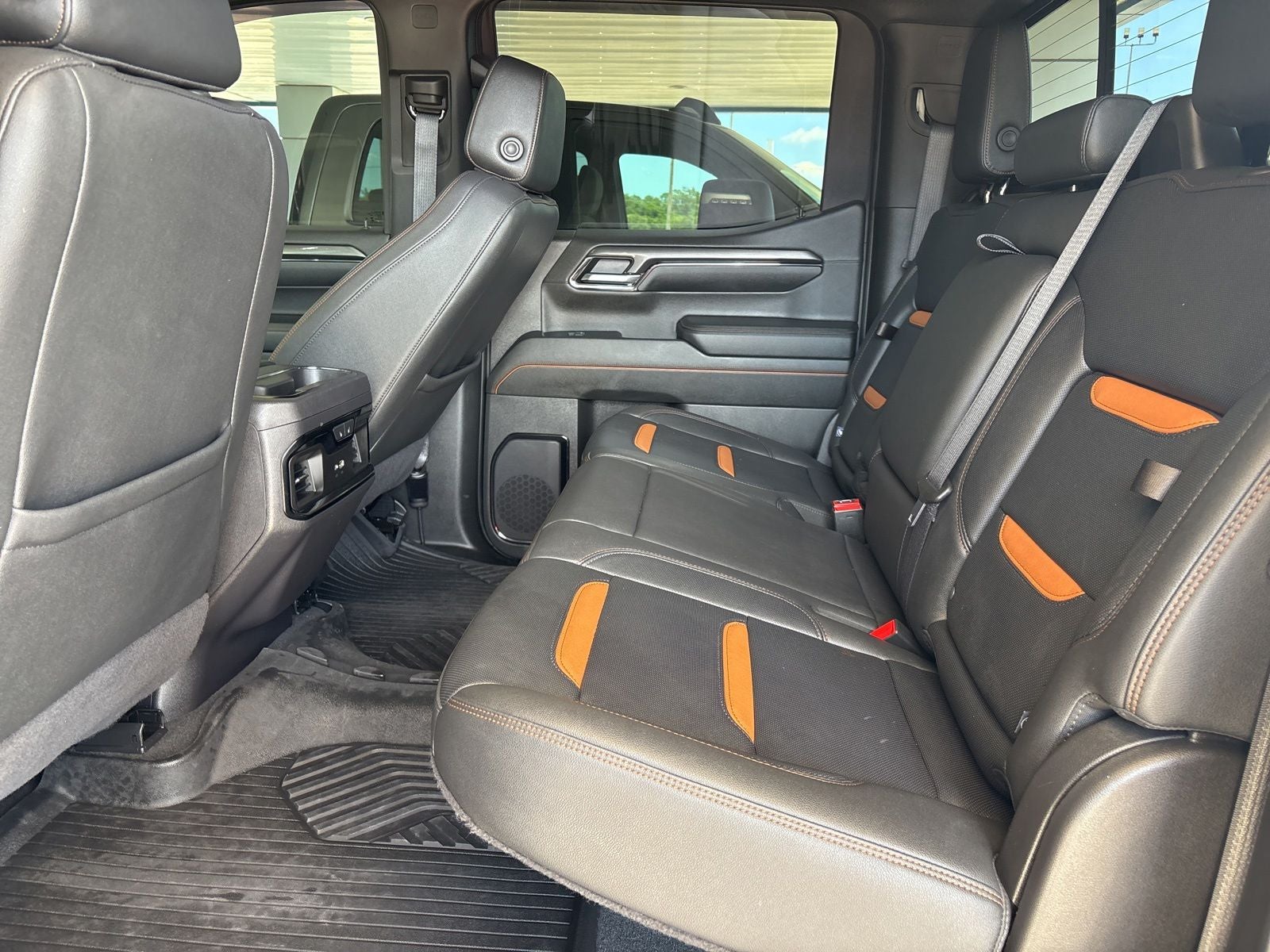 2024 GMC Sierra 1500 4WD Crew Cab Short Box AT4