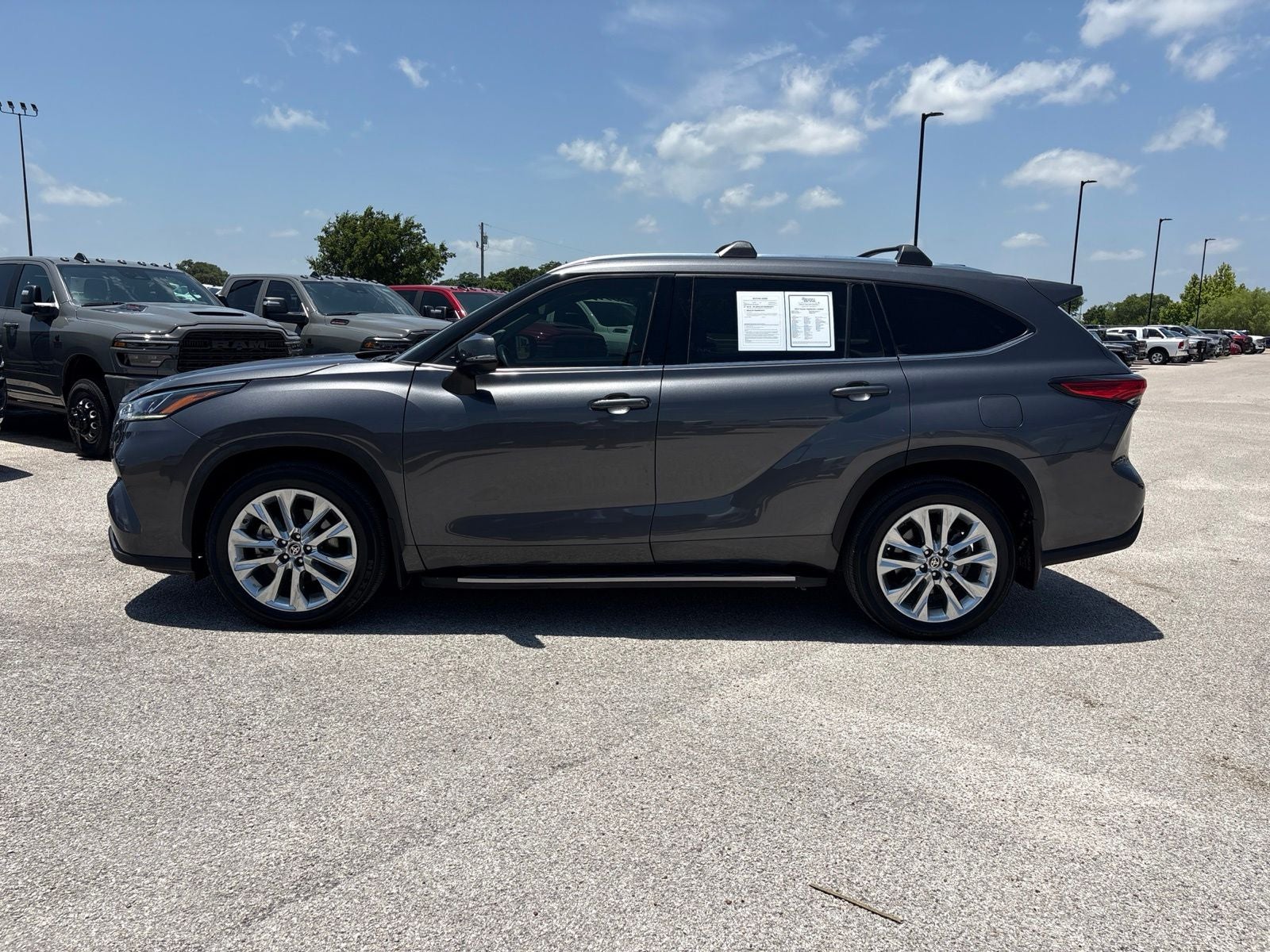 2022 Toyota Highlander Limited