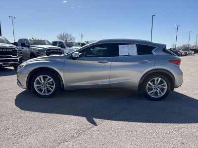 2019 INFINITI QX30 LUXE