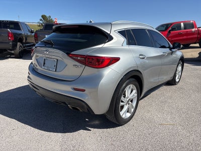 2019 INFINITI QX30 LUXE