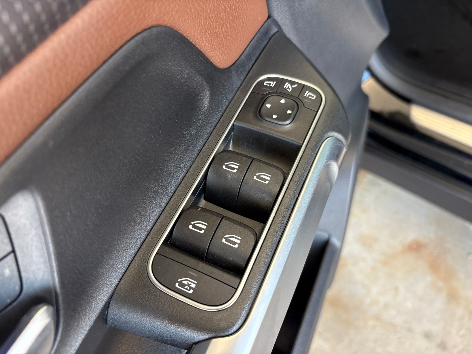 2023 Mercedes-Benz GLB 250 4MATIC®