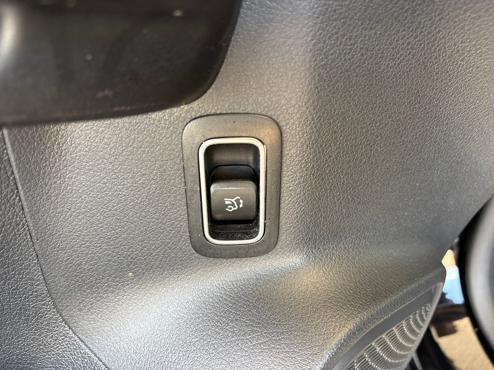 2023 Mercedes-Benz GLB 250 4MATIC®
