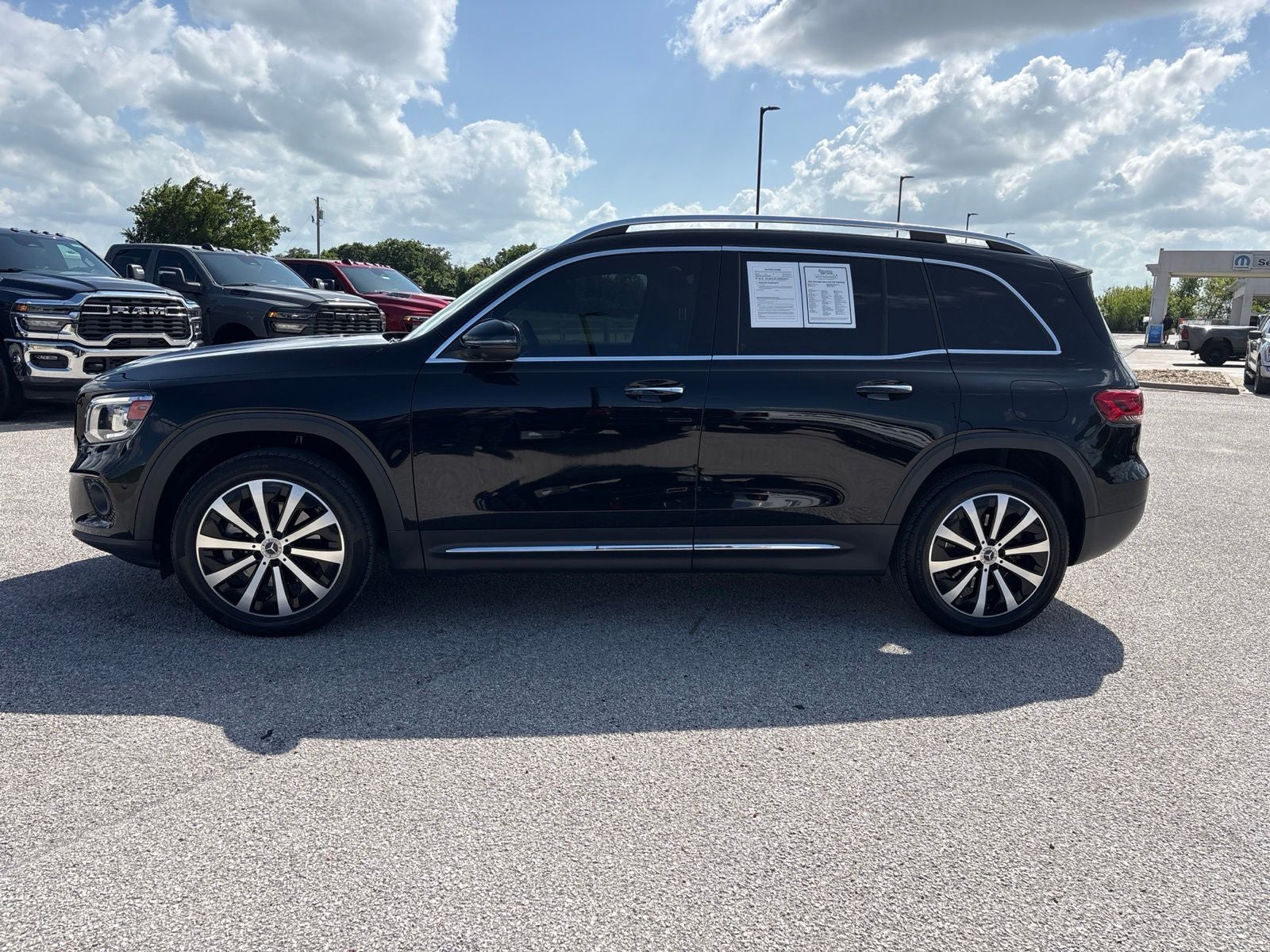 2023 Mercedes-Benz GLB 250 4MATIC®