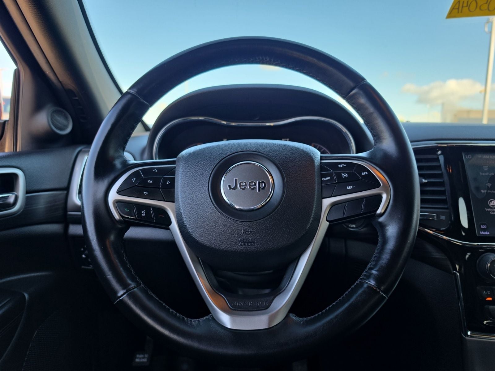 2020 Jeep Grand Cherokee Altitude 4x2